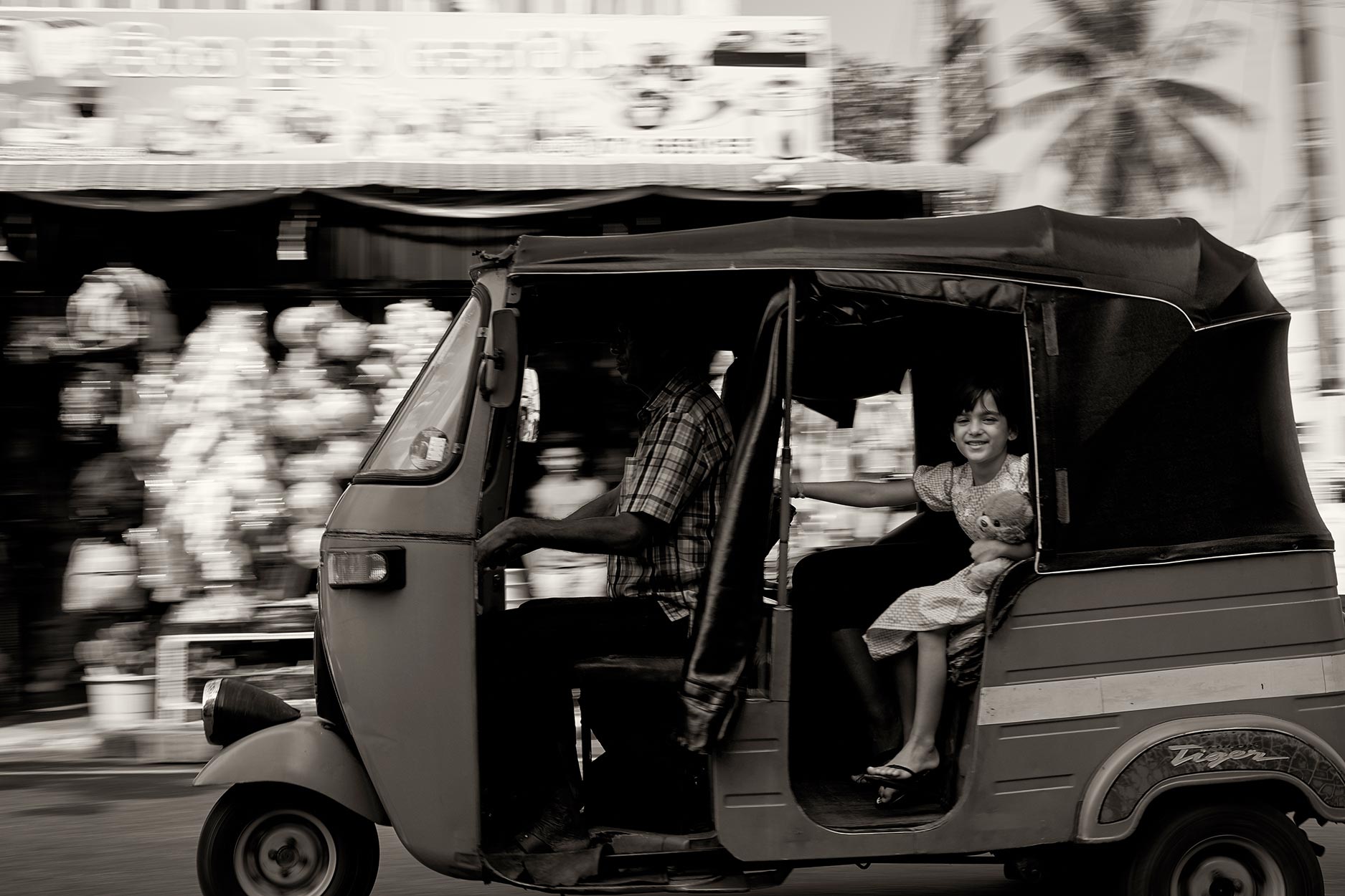 TukTuk, Sri Lanka, Craig LaCourt Commercial Photographer
